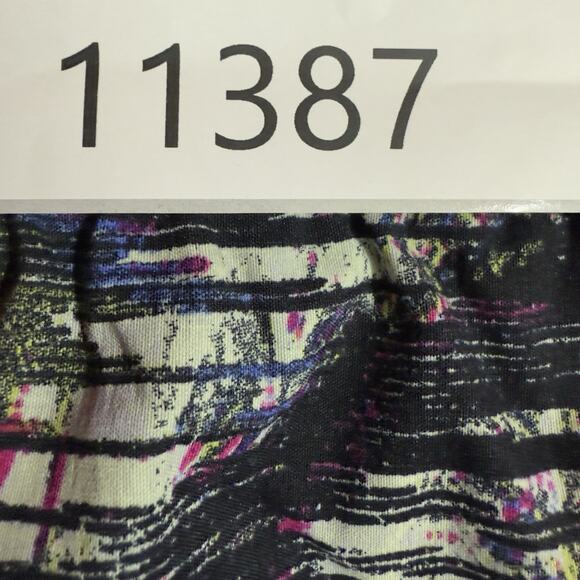 The North Face Men’s Easy Wind Shorts XXL Black Beta Print Activewear - Picture 15 of 15